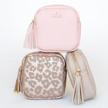 Load image into Gallery viewer, Hollis Tech Pouch-Leopard..