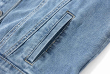 Load image into Gallery viewer, Denim Jacket With Pocket
