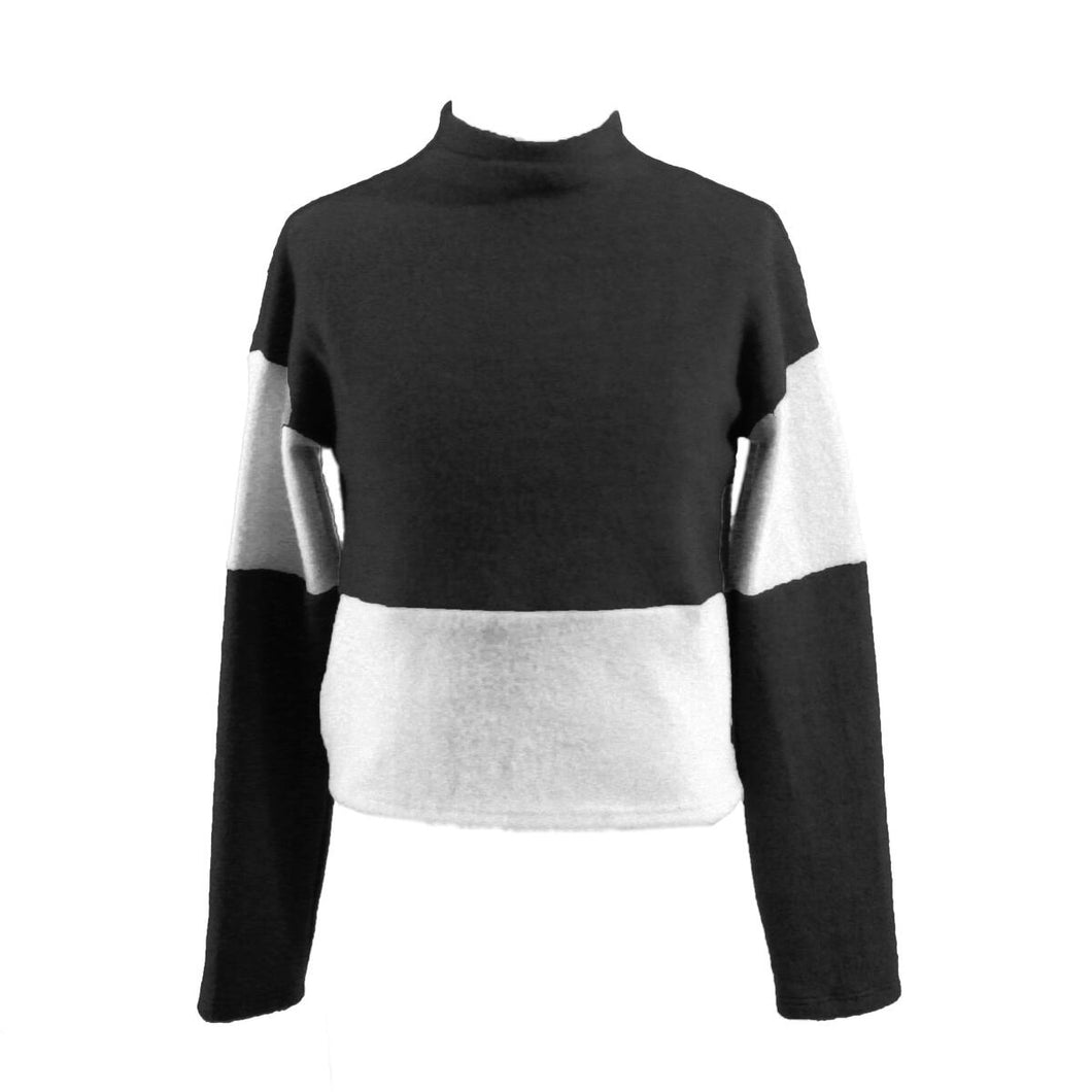 *Girl's Black and White Long Sleeve Color Block Sweater